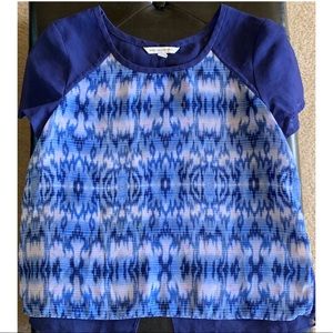 American Eagle printed blue short sleeve top